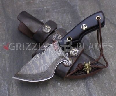  Damascus Steel Custom Handmade Hunting Skinning Tracker Knife 7.5"