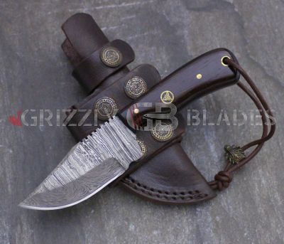  Damascus Steel Custom Handmade Hunting Skinning Knife 7"