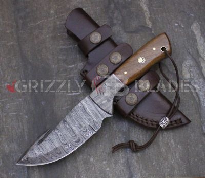 GUT HOOK hammered Damascus Steel Custom Handmade Hunting Skinning Knife 9"