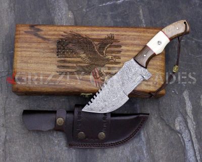 DAMASCUS STEEL CUSTOM HANDMADE HUNTING TRACKER/SKINNING KNIFE 10.5" - AMERICAN EAGLE