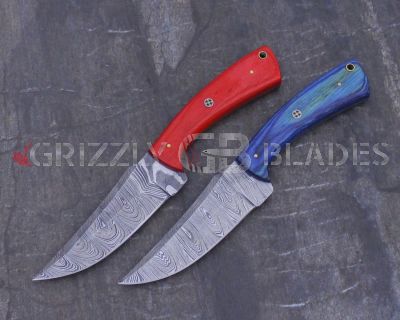 SET OF TWO Damascus Steel Custom Handmade Hunting Skinning Knives 9" RED AND BLUE