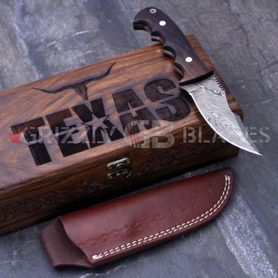 Damascus Steel Custom Handmade Hunting Skinning Knife 9"  ONE - TEXAS