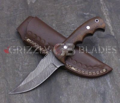  Damascus Steel Custom Handmade Hunting Skinning Knife 9"  ONE