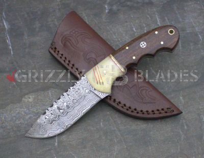 Damascus Steel Custom Handmade Hunting Skinning Knife 8.5"  TWENTHREE