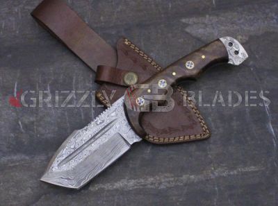 Damascus Steel Custom Handmade Hunting Skinning Knife 9.5"   SEVEN