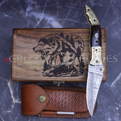 DAMASCUS STEEL CUSTOM HANDMADE FOLDING/POCKET Knife 8" Wolf