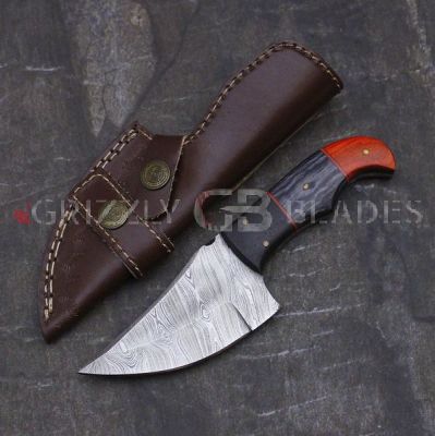 Damascus Steel Custom Handmade Hunting Skinning Knife 7" FOUR